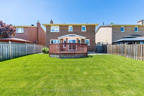 Photo 30 at 18 Mathewson Street, Maple, Vaughan