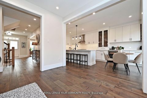 Photo 11 at 20 Grovewood Street, Oak Ridges, Richmond Hill