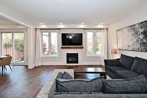 Photo 21 at 20 Grovewood Street, Oak Ridges, Richmond Hill