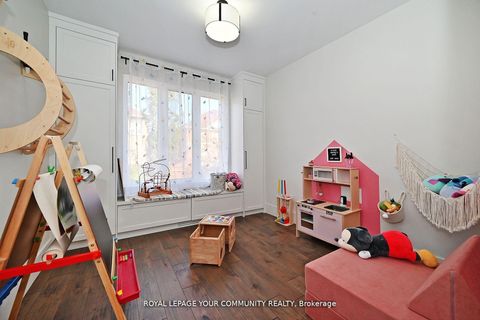 Photo 24 at 20 Grovewood Street, Oak Ridges, Richmond Hill