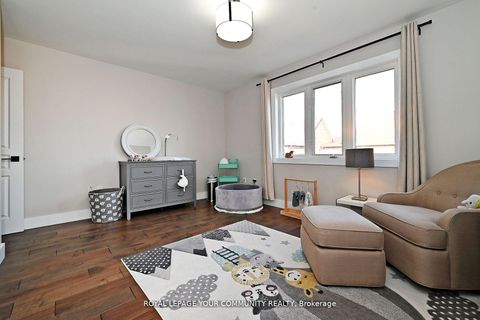 Photo 31 at 20 Grovewood Street, Oak Ridges, Richmond Hill