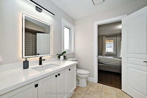 Photo 34 at 20 Grovewood Street, Oak Ridges, Richmond Hill
