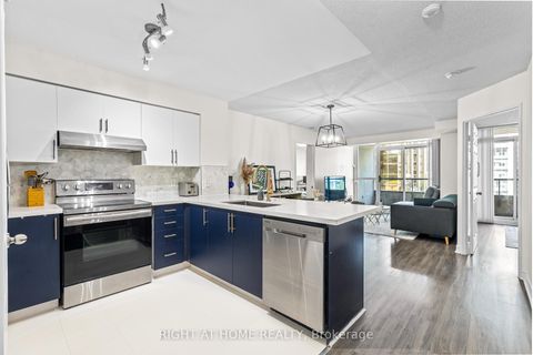 Photo 2 at 503 - 23 Hollywood Avenue, Willowdale East, Toronto