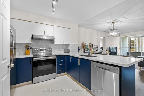 Photo 8 at 503 - 23 Hollywood Avenue, Willowdale East, Toronto