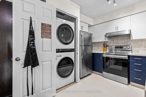 Photo 9 at 503 - 23 Hollywood Avenue, Willowdale East, Toronto
