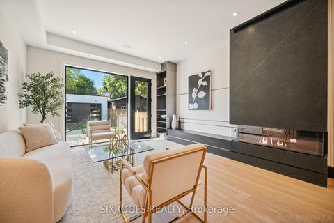 Photo 16 at 44A Alcina Avenue, Wychwood, Toronto