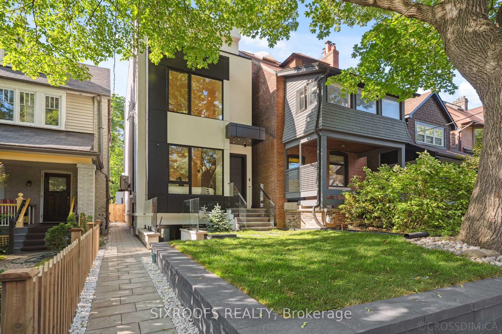 44A Alcina Avenue, Wychwood, Toronto 