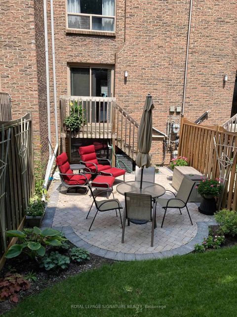 Photo 37 at 74 Dutch Myrtle Way, Don Mills, Toronto