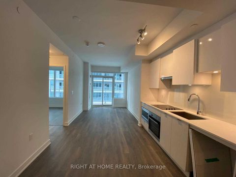 Photo 1 at 2907 - 99 Broadway Avenue, Mount Pleasant West, Toronto