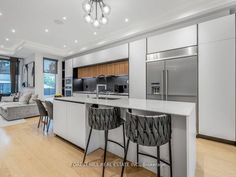 Photo 5 at 534 Rushton Road, Cedarvale, Toronto