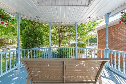 Photo 6 at 3036 Swansea Drive, BR Bronte, Oakville