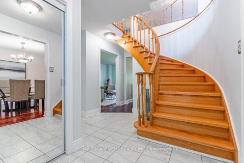 Photo 8 at 3036 Swansea Drive, BR Bronte, Oakville
