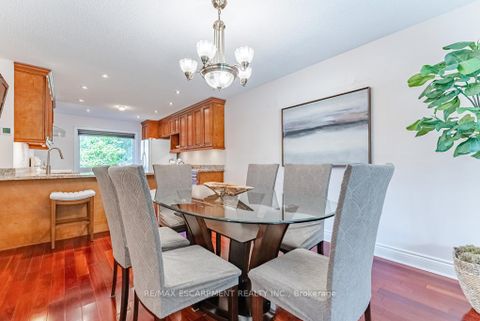 Photo 10 at 3036 Swansea Drive, BR Bronte, Oakville