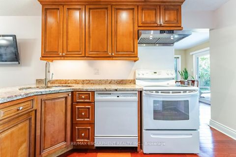 Photo 12 at 3036 Swansea Drive, BR Bronte, Oakville