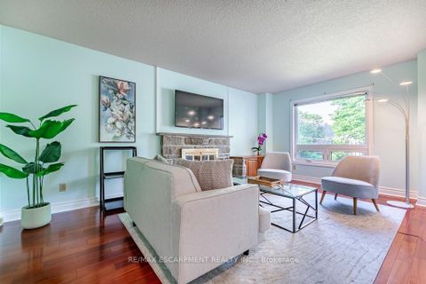 Photo 18 at 3036 Swansea Drive, BR Bronte, Oakville