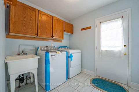 Photo 22 at 3036 Swansea Drive, BR Bronte, Oakville