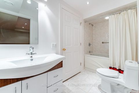 Photo 40 at 3036 Swansea Drive, BR Bronte, Oakville