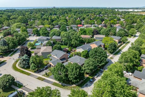 Photo 47 at 3036 Swansea Drive, BR Bronte, Oakville