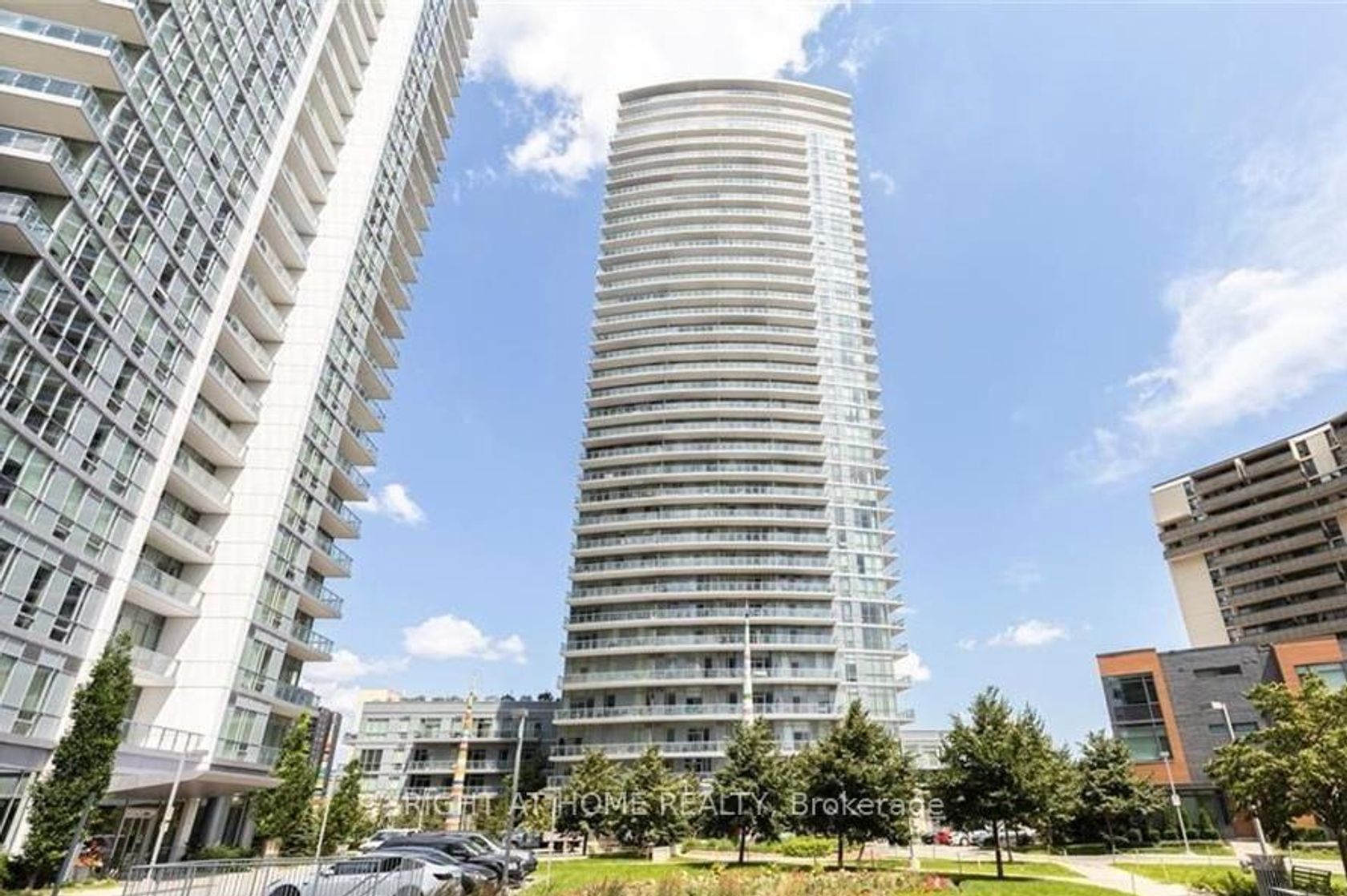 2212 - 70 Forest Manor Road, Henry Farm, Toronto 