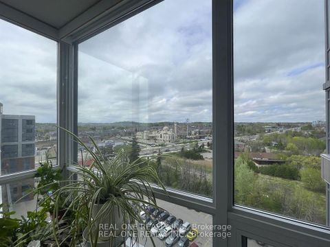 Photo 3 at 1105 - 11211 Yonge Street, Devonsleigh, Richmond Hill