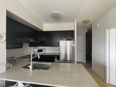 Photo 7 at 1105 - 11211 Yonge Street, Devonsleigh, Richmond Hill