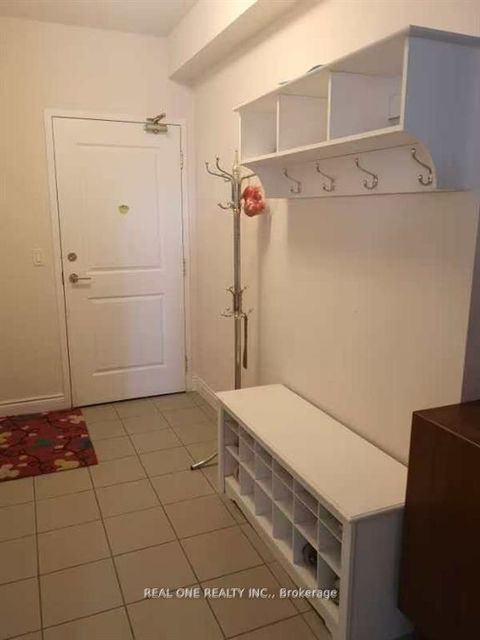 Photo 11 at 1105 - 11211 Yonge Street, Devonsleigh, Richmond Hill