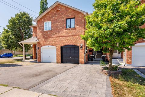 Photo 44 at 10 Sufi Crescent, Victoria Village, Toronto
