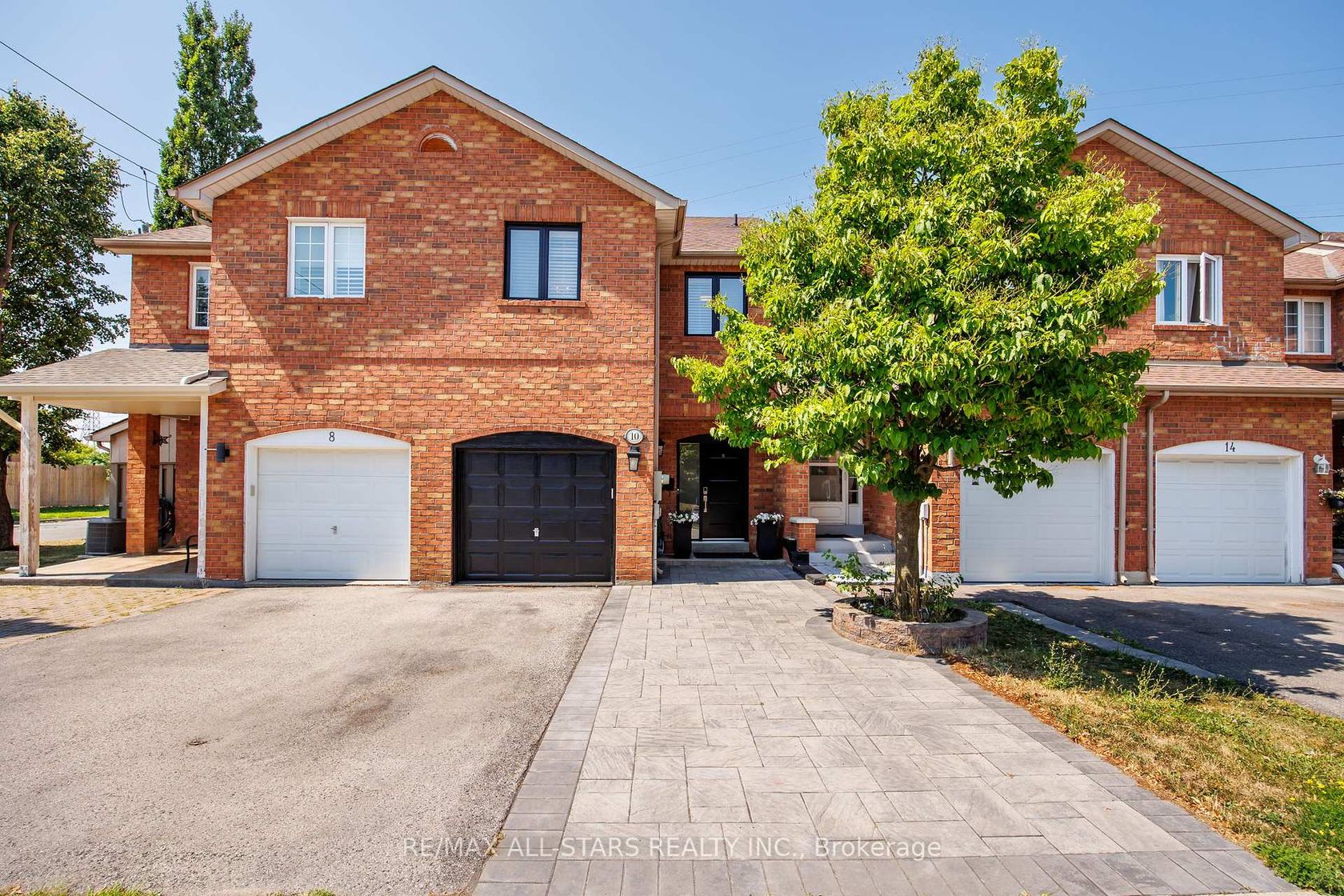 10 Sufi Crescent, Victoria Village, Toronto 