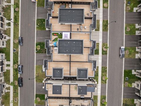 Photo 36 at 92 William Shearn Crescent, Angus Glen, Markham