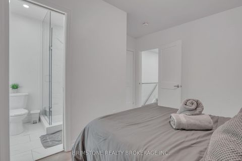 Photo 11 at 130 Mulock Avenue, Junction Area, Toronto