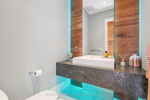 Photo 11 at 1139 Glengrove Avenue W, Glen Park, Toronto