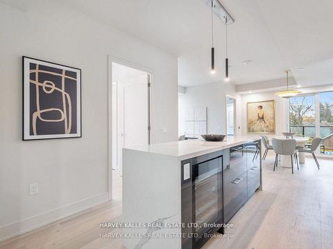 Photo 6 at 410 - 8 Manor Road W, Eglinton, Toronto