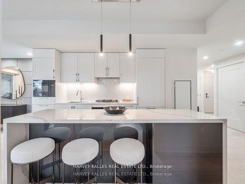 Photo 8 at 410 - 8 Manor Road W, Eglinton, Toronto