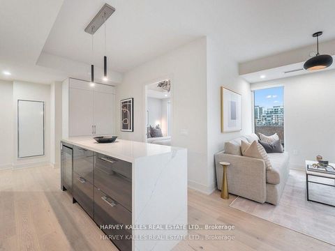 Photo 10 at 410 - 8 Manor Road W, Eglinton, Toronto