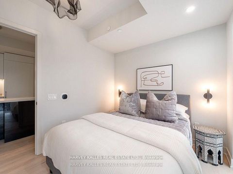 Photo 19 at 410 - 8 Manor Road W, Eglinton, Toronto