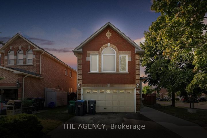 Photo 0 at 48 Zachary Drive, Snelgrove, Brampton