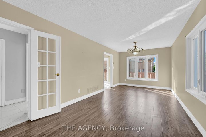 Photo 8 at 48 Zachary Drive, Snelgrove, Brampton