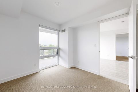 Photo 14 at 613 - 120 Varna Drive, Lawrence, Toronto