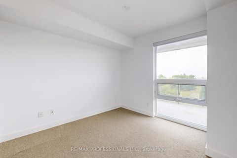 Photo 15 at 613 - 120 Varna Drive, Lawrence, Toronto