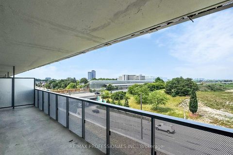 Photo 18 at 613 - 120 Varna Drive, Lawrence, Toronto