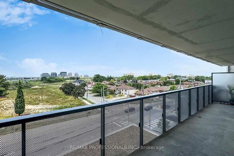 Photo 19 at 613 - 120 Varna Drive, Lawrence, Toronto