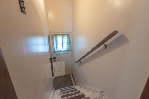 Photo 19 at 17 Ayre Point Road, Cliffcrest, Toronto