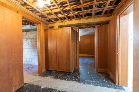 Photo 21 at 17 Ayre Point Road, Cliffcrest, Toronto