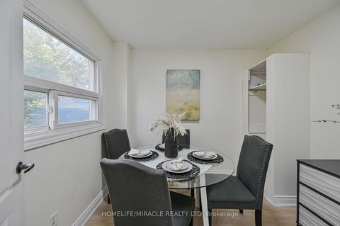 Photo 11 at 32 Woodsview Avenue, Clairville, Toronto