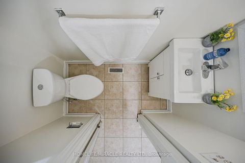 Photo 20 at 32 Woodsview Avenue, Clairville, Toronto