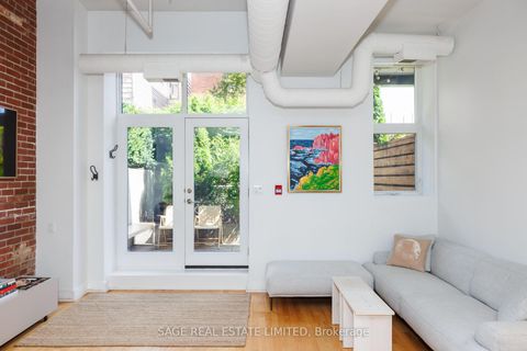 Photo 3 at 103 - 152 Annette Street, Junction Area, Toronto