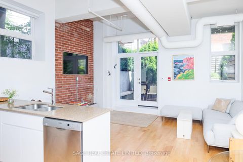 Photo 20 at 103 - 152 Annette Street, Junction Area, Toronto