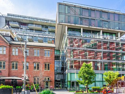 Photo 0 at 418 - 560 King Street W, Waterfront Communities C1, Toronto