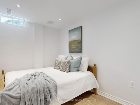 Photo 31 at 18 Torah Gate, Patterson, Vaughan