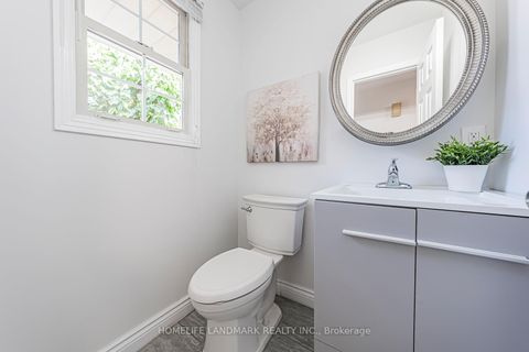 Photo 3 at 356 Brownridge Drive, Brownridge, Vaughan